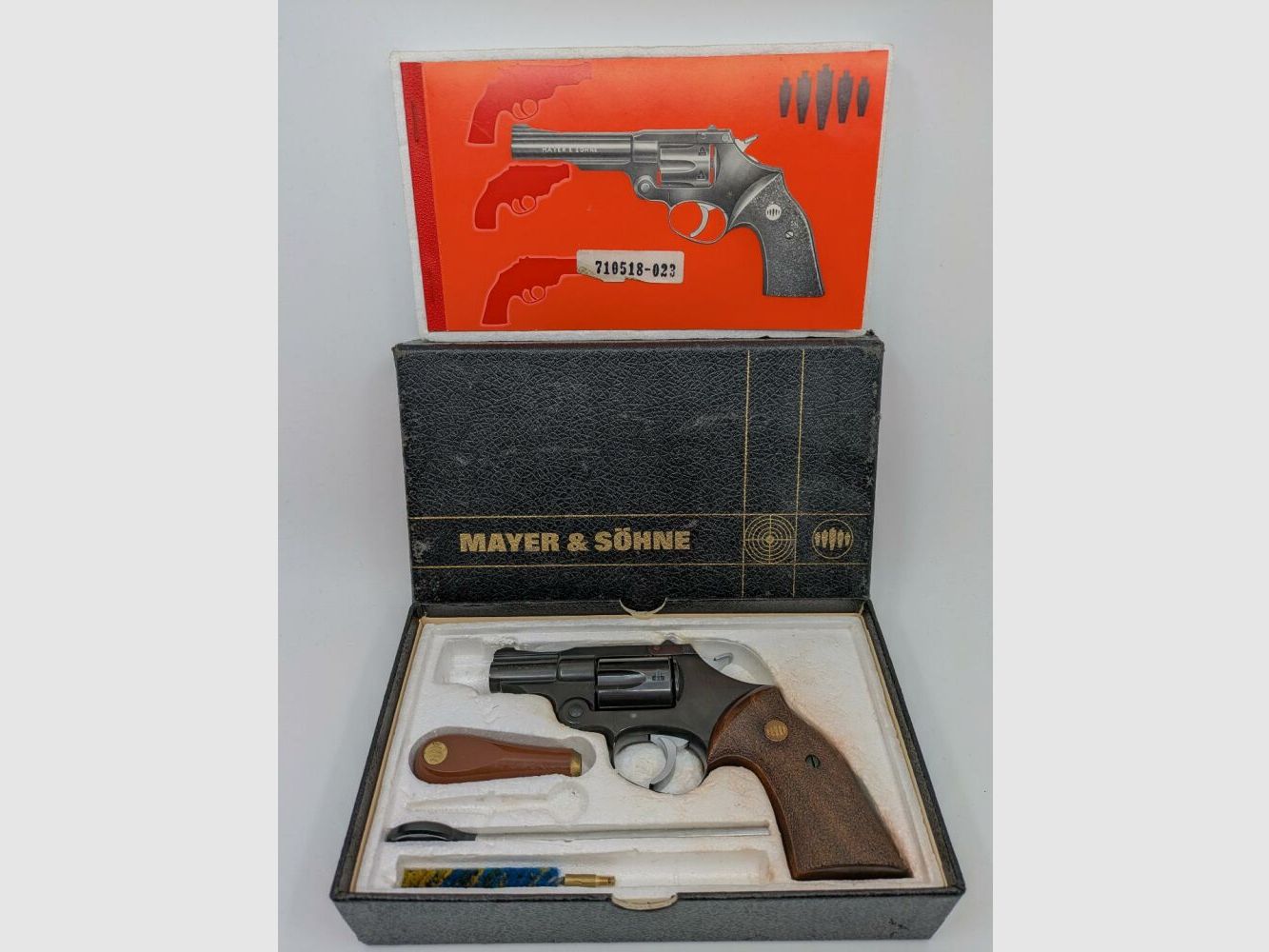 Mayer & Söhne 32