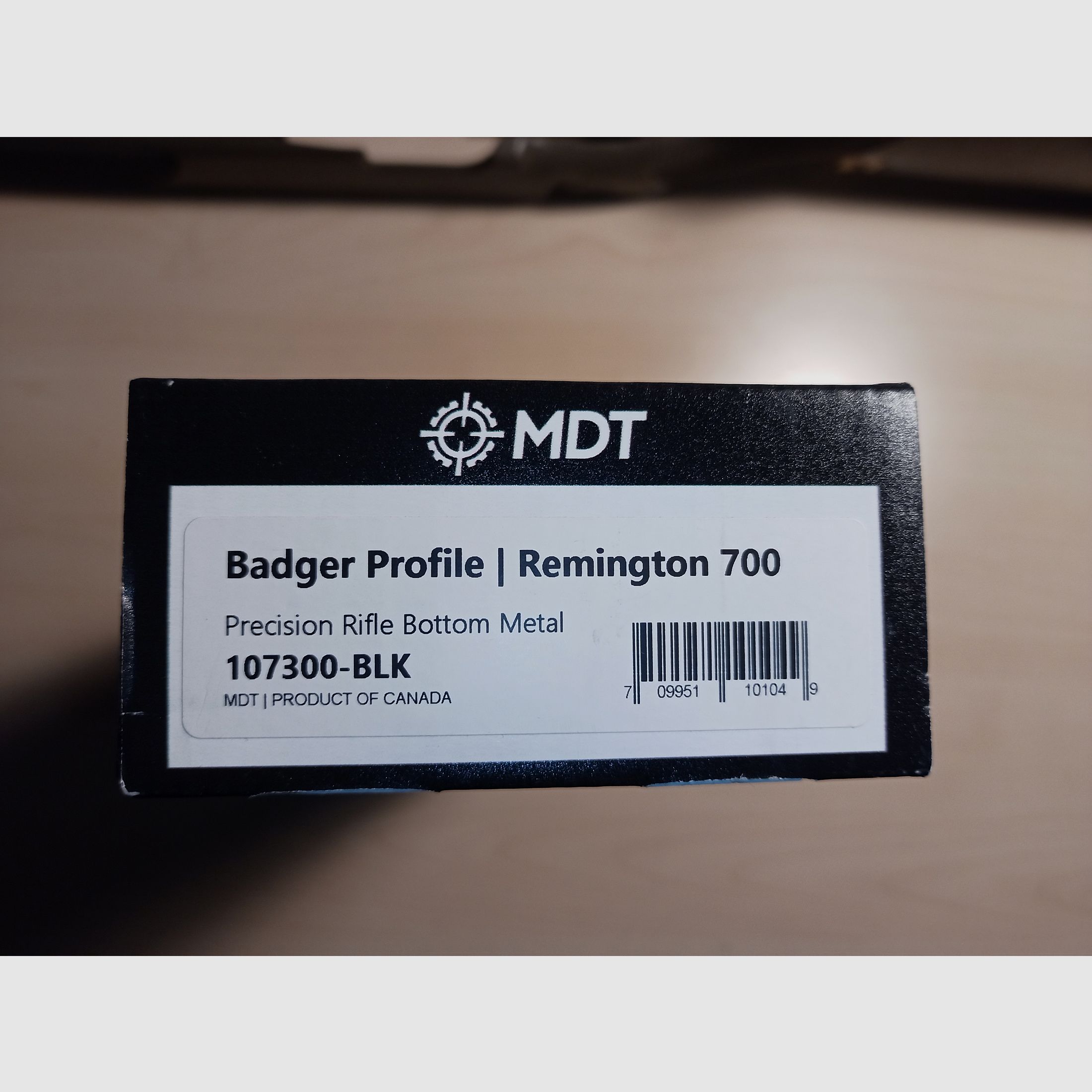 Trigger guard MDT "Precision Bottom Metal" for AICS magazines Short Action