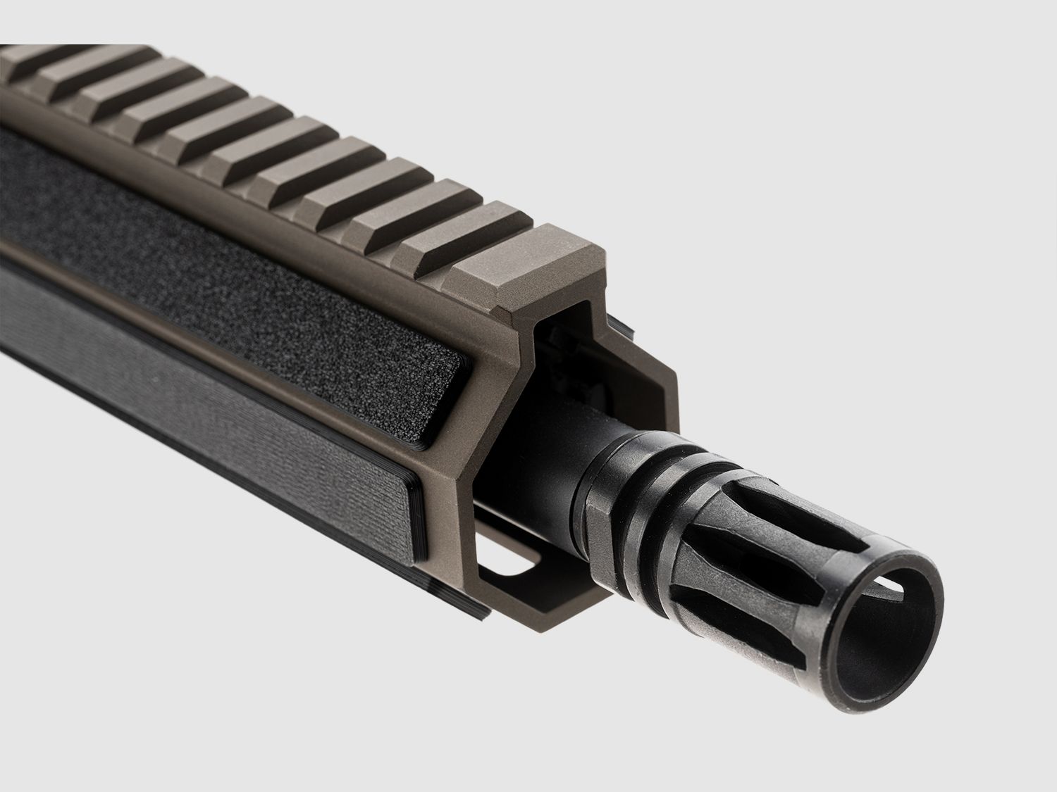 Clawgear CG15 223 Rem. 14,5″ – Midnight Bronze Brown