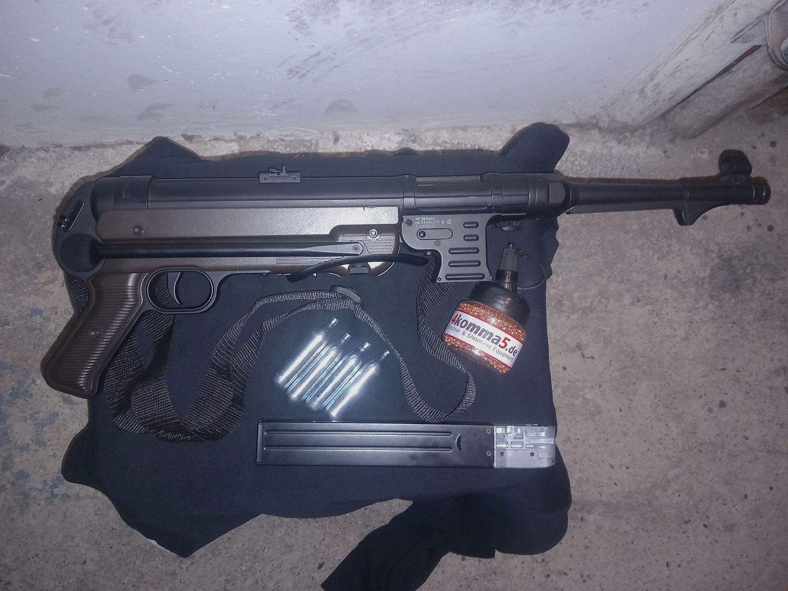 Umarex Legends mp40 airsoft co2