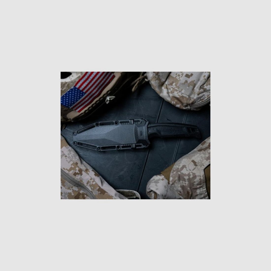 SOG Recondo FX Czarny częściowo ząbkowany nóż taktyczny, zdjęcie 23 z 24