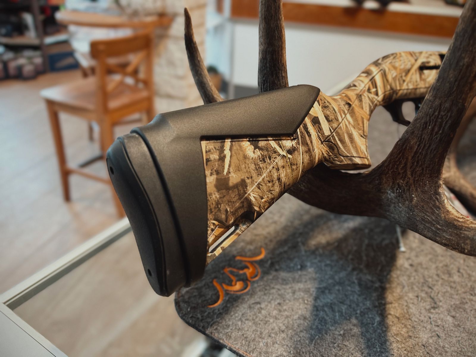 ISTANBUL SILAH Impala Plus MAX-5 Semi-Automatic Shotgun