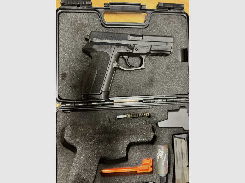 SIG Sauer P2022