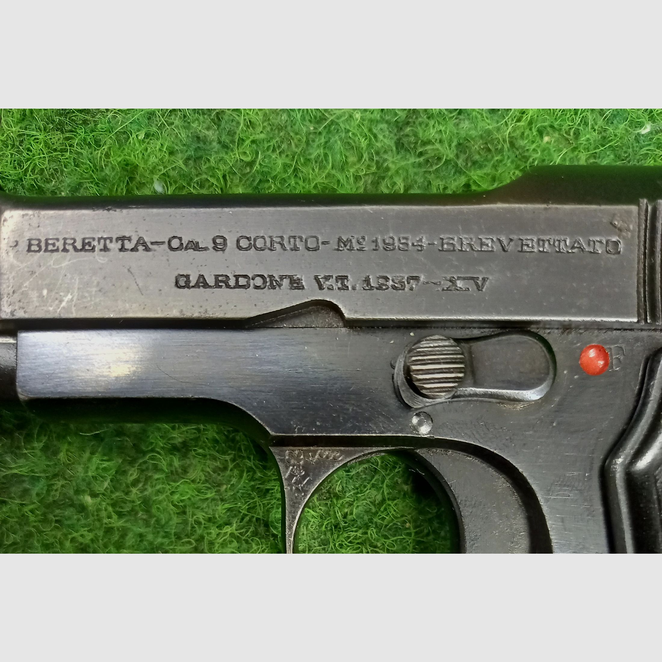 Beretta 1934 en calibre 9mm court.