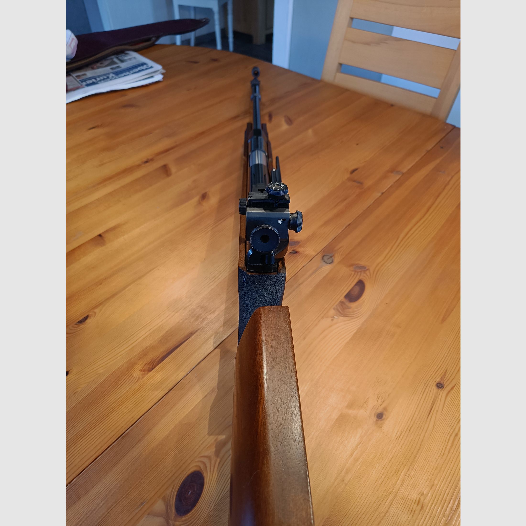 Luftgewehr der Marke Feinwerkbau Modell 300s Universal