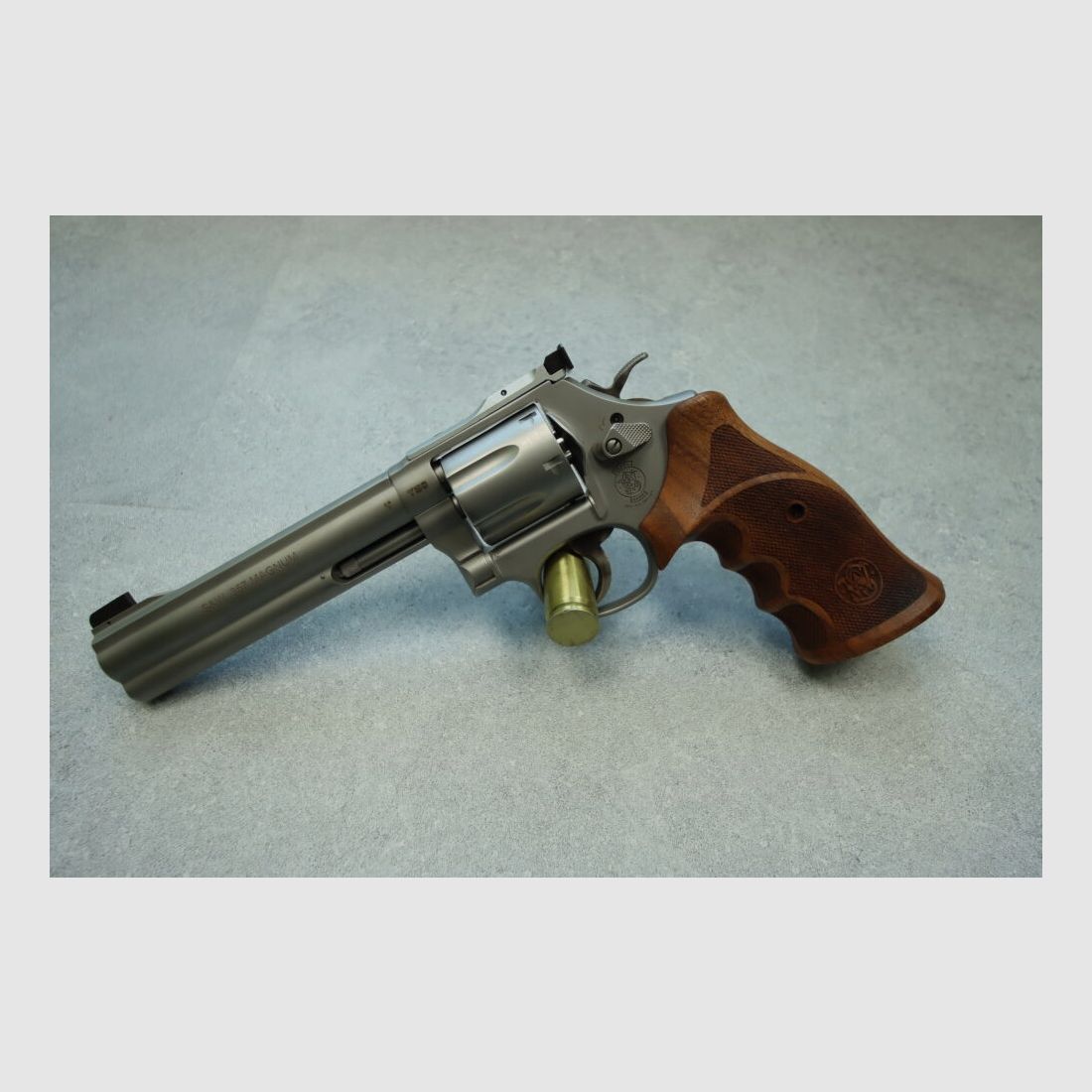 Smith & Wesson 686 Target Champion