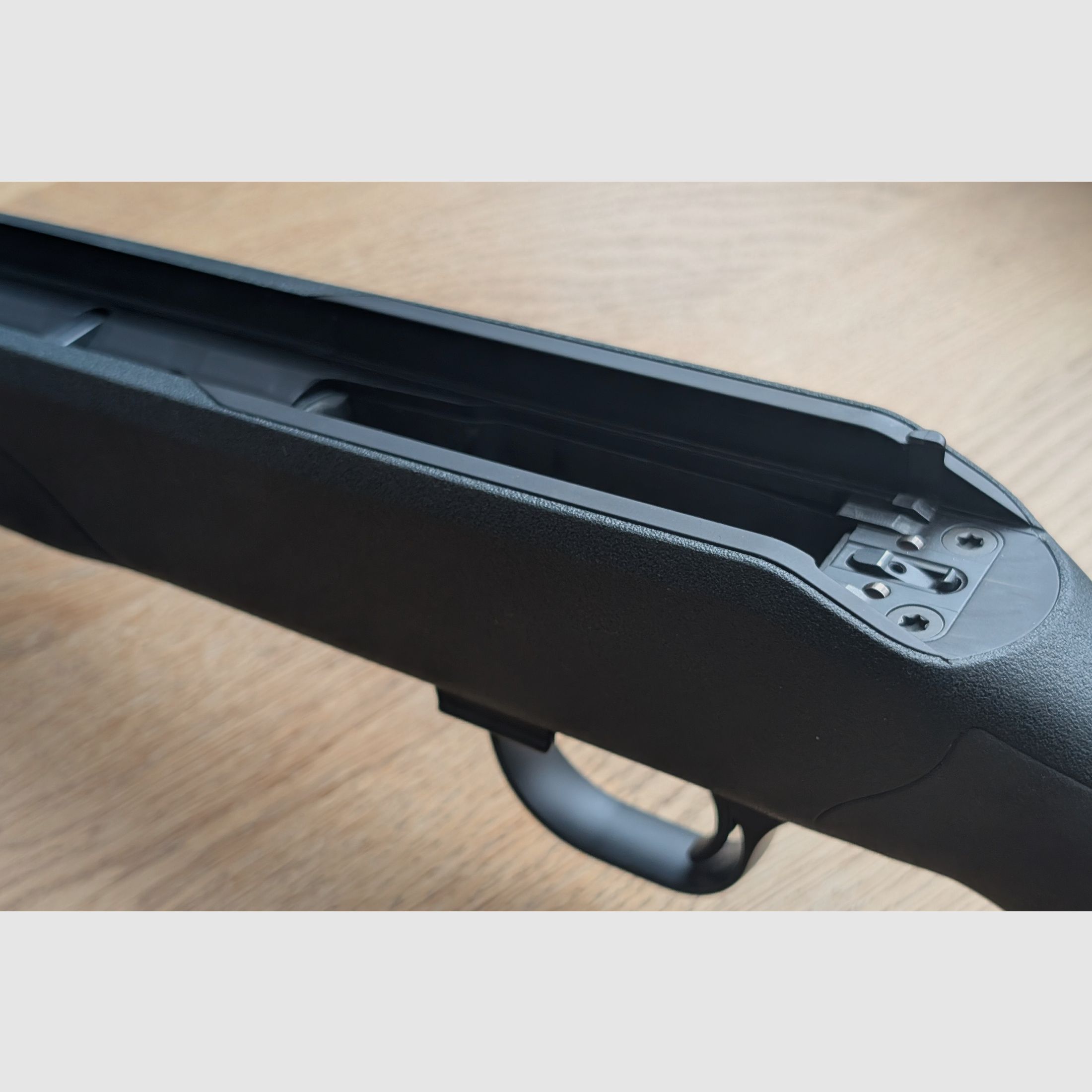 Blaser R8 Professional grün Gehäuse/System mit Schäftung inkl. Abzugseinheit