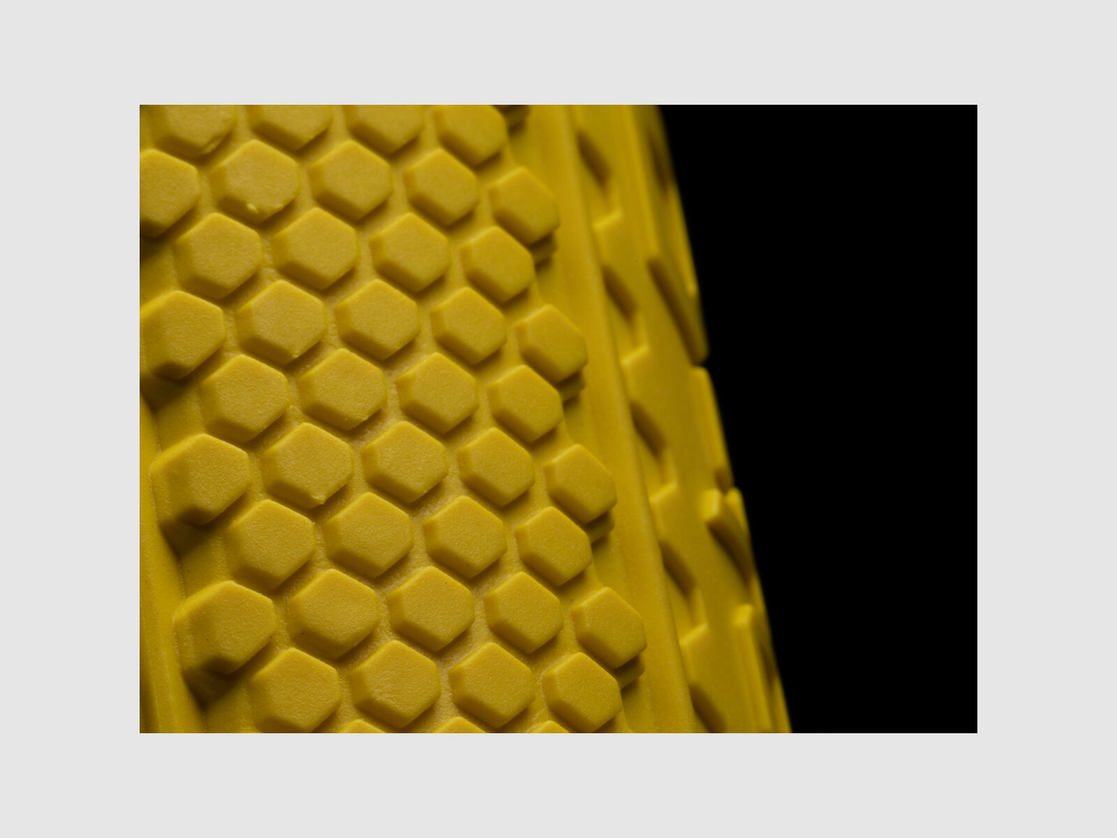 D-Tonator Impact Grenade Yellow - Airsoft Grenade