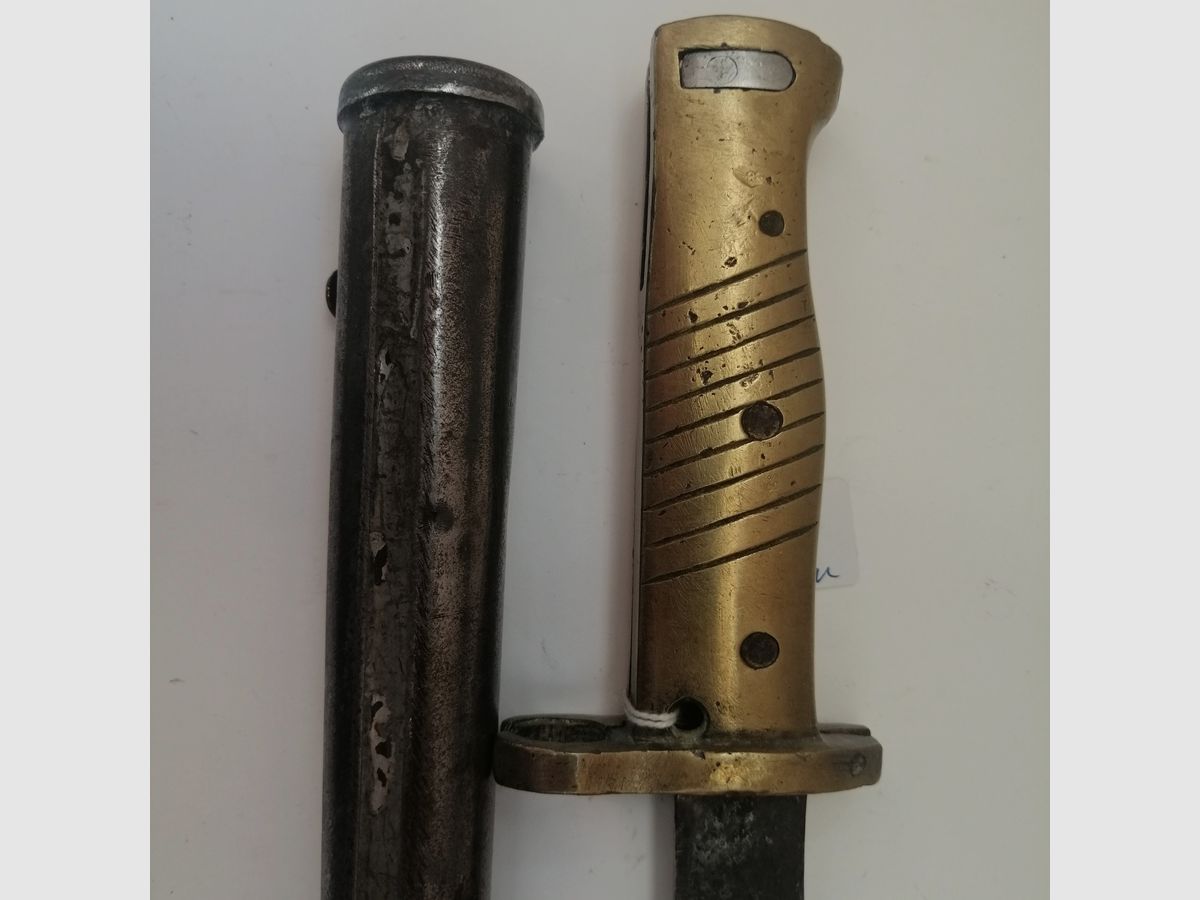 Rarissima baionetta ERSOC Ersatz EB75 tedesca – impugnatura in ottone su base lama di baionetta con attacco Albini Braendlin, immagine 8 di 15
