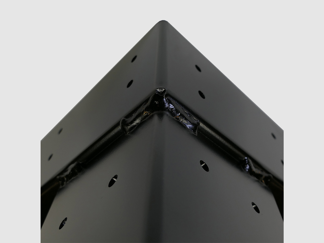 High-quality steel corner brackets 4-piece set KTL coated EXTREMELY ROBUST AND DURABLE