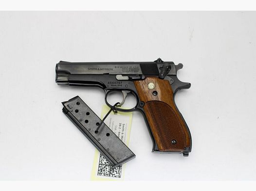 Pistola Smith & Wesson 39-2 con 2 cargadores 9mm Luger