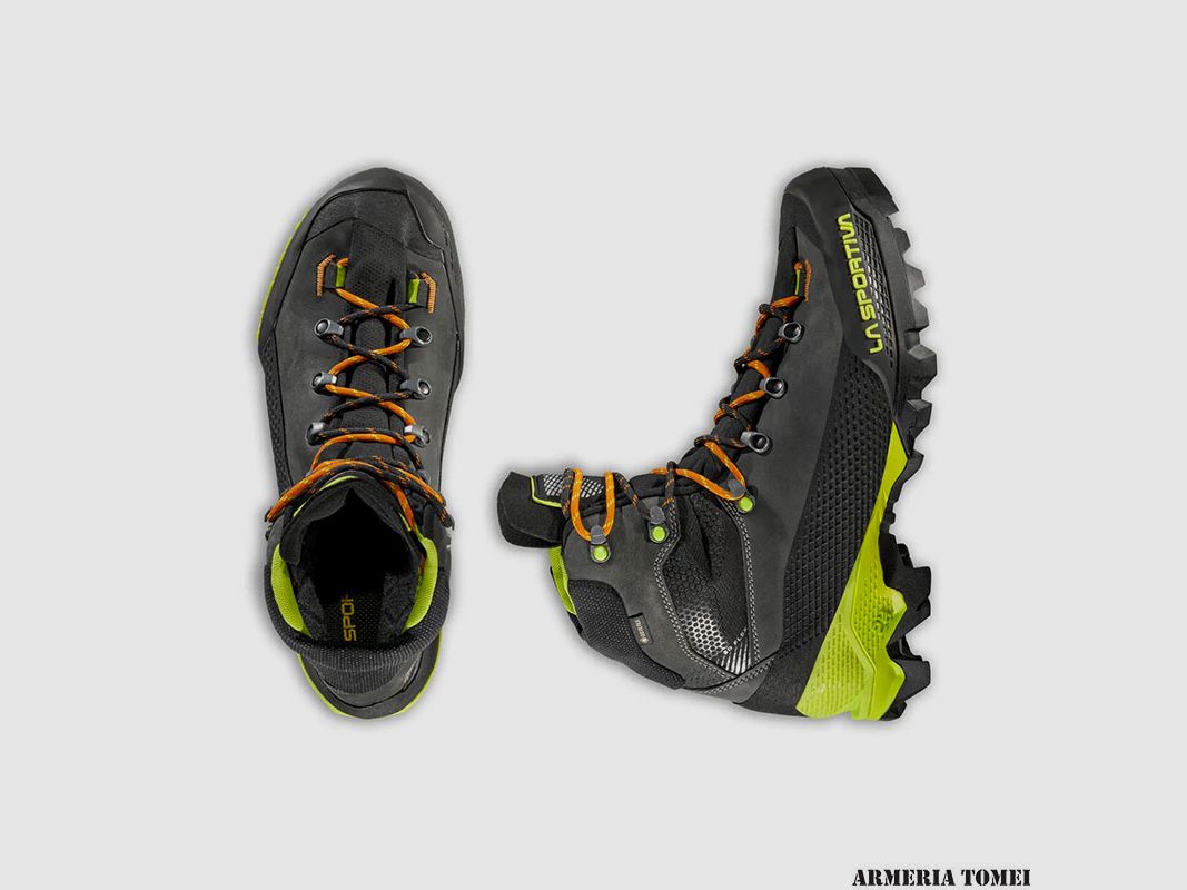 BOOTS – MEN – LA SPORTIVA – AEQUILIBRIUM LT GTX Carbon/Lime Punch, image 6 of 6