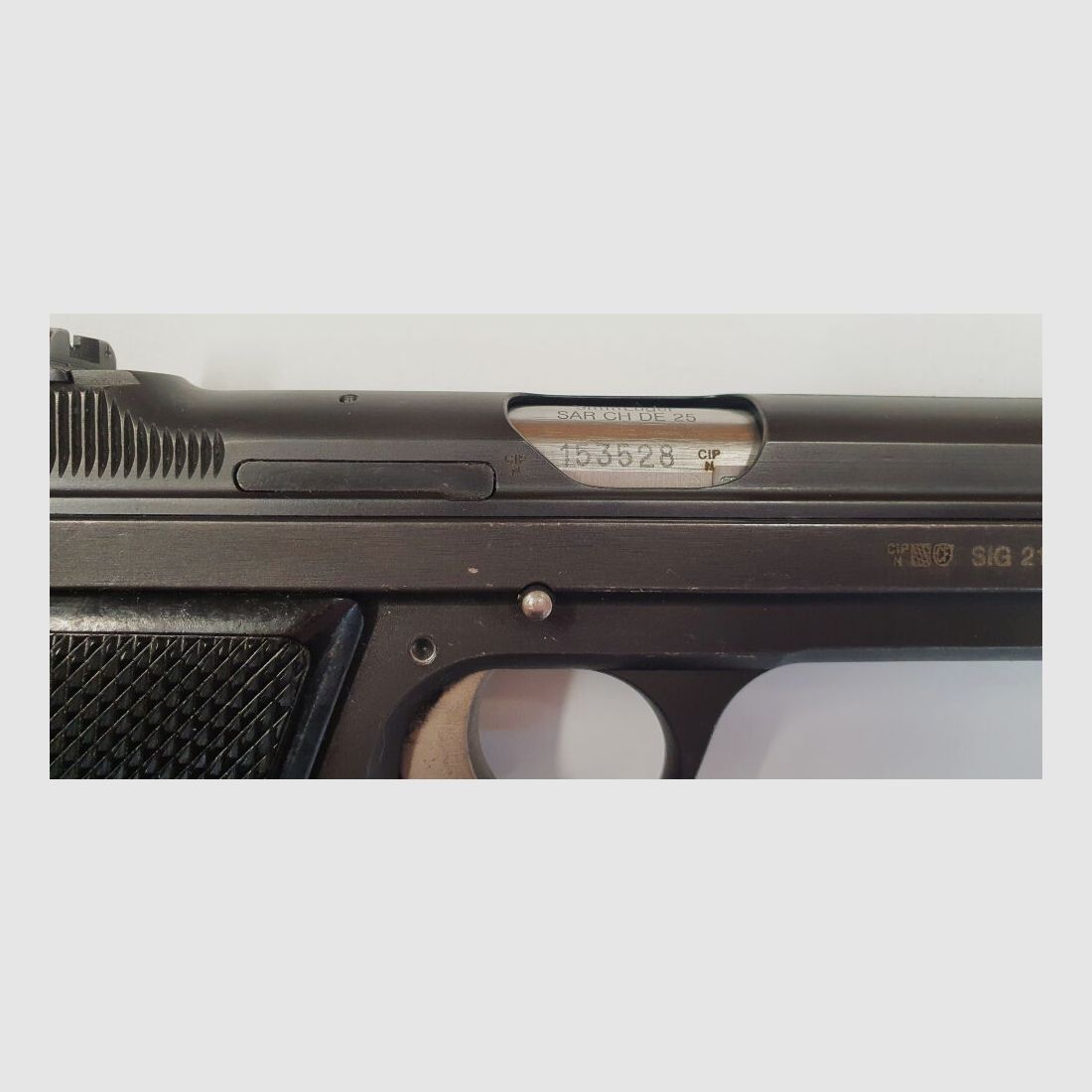 SIG Pistole SIG P210-2 im Kaliber 9mm Luger (9x19) Inkl. Holster und Reservemagazin,MADE IN SWITZERLAND