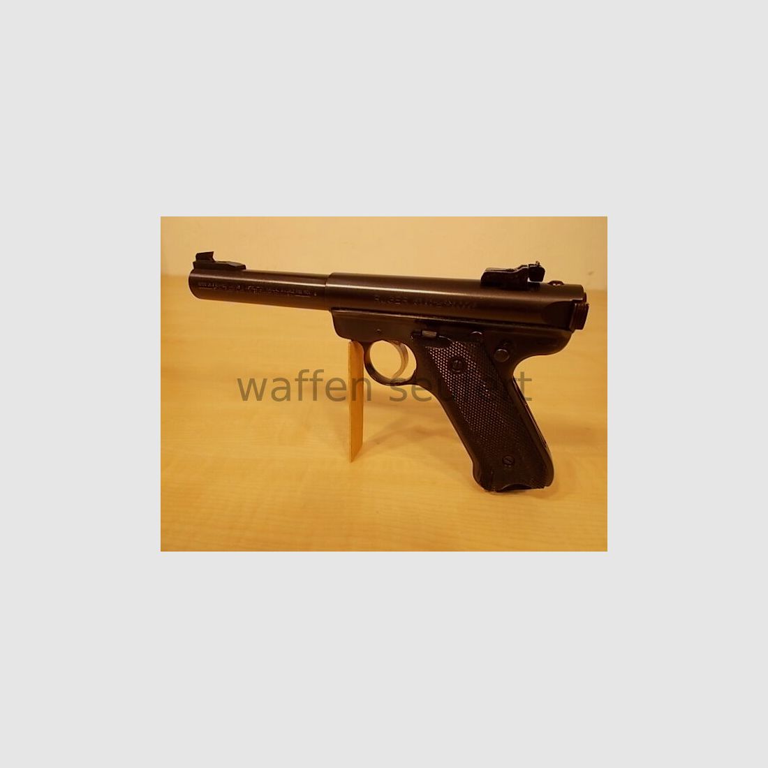 Ruger MarkII Target with spare magazine original packaging
