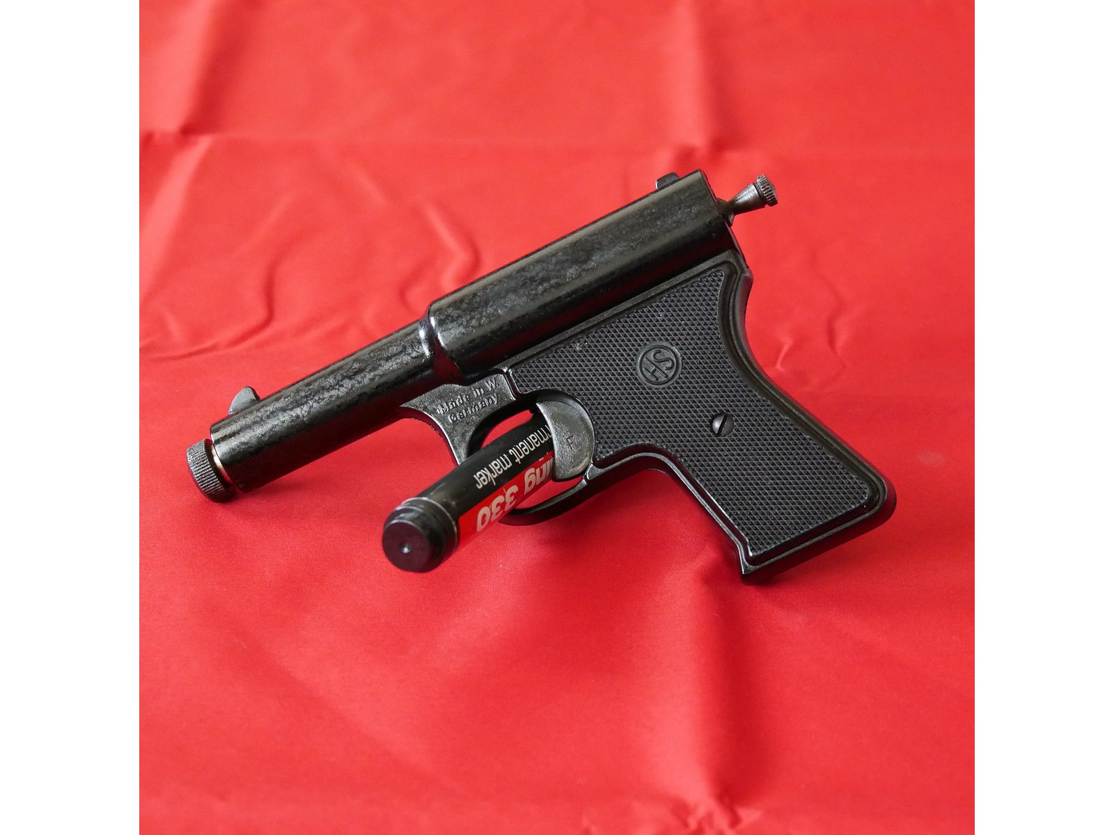 Uralte Luftpistole Druckluftwaffe Bakelitpistole Pistole HS Schmidt Mod. 9 A Teleskoplauf, Kal. 4,5 mm