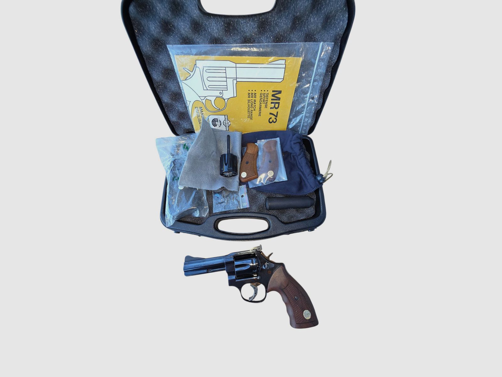 Revolver MANURHIN MR73 4" Kal.357 Mag konvertierbar (zusätzliches Magazin 9×19) Herstellung Mulhouse, Bild 5 von 6