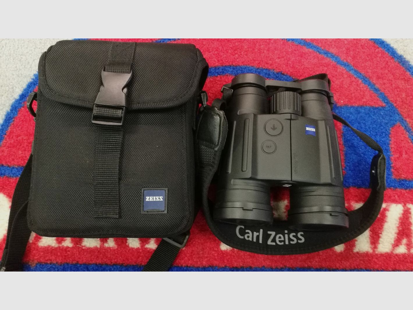 ZEISS VICTORY 8X45 T RF, Bild 1 von 3