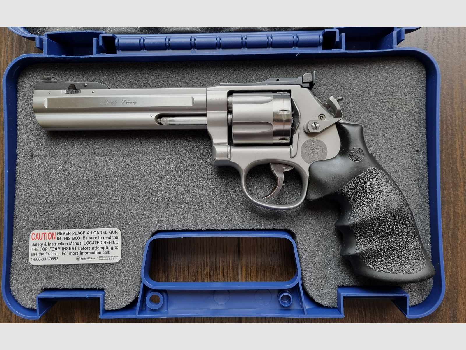 Smith & Wesson Revolver 686 im Kaliber .357 Magnum / Merkle Tuning / Match-Visier