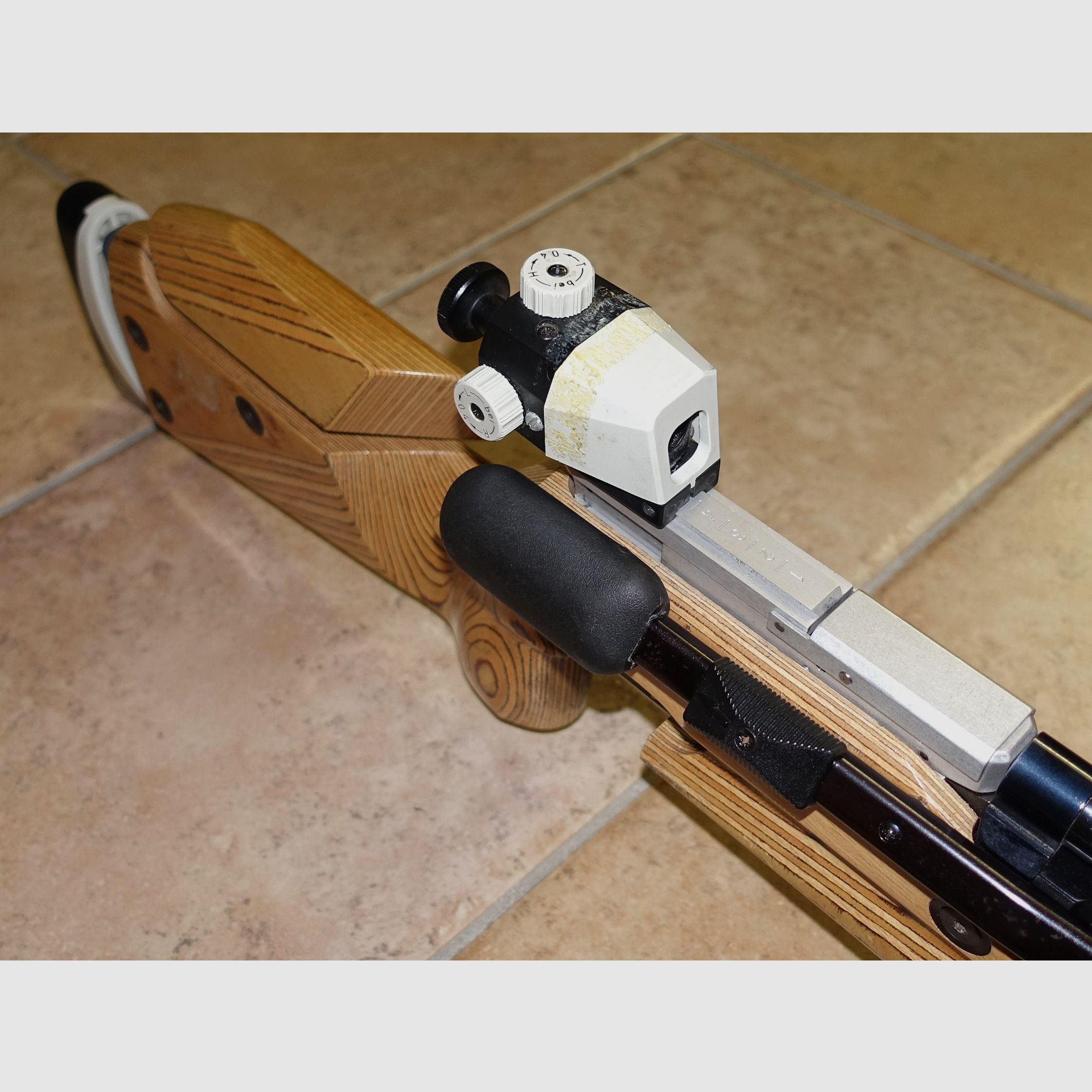 FWB Feinwerkbau Druckluft Matchgewehr Mod. 602 / neues Service / alle Dichtungen NEU