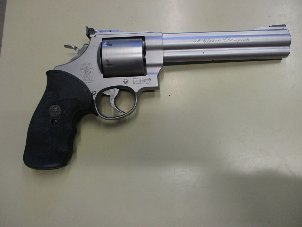 Smith&Wesson 629-5 Classic Champion