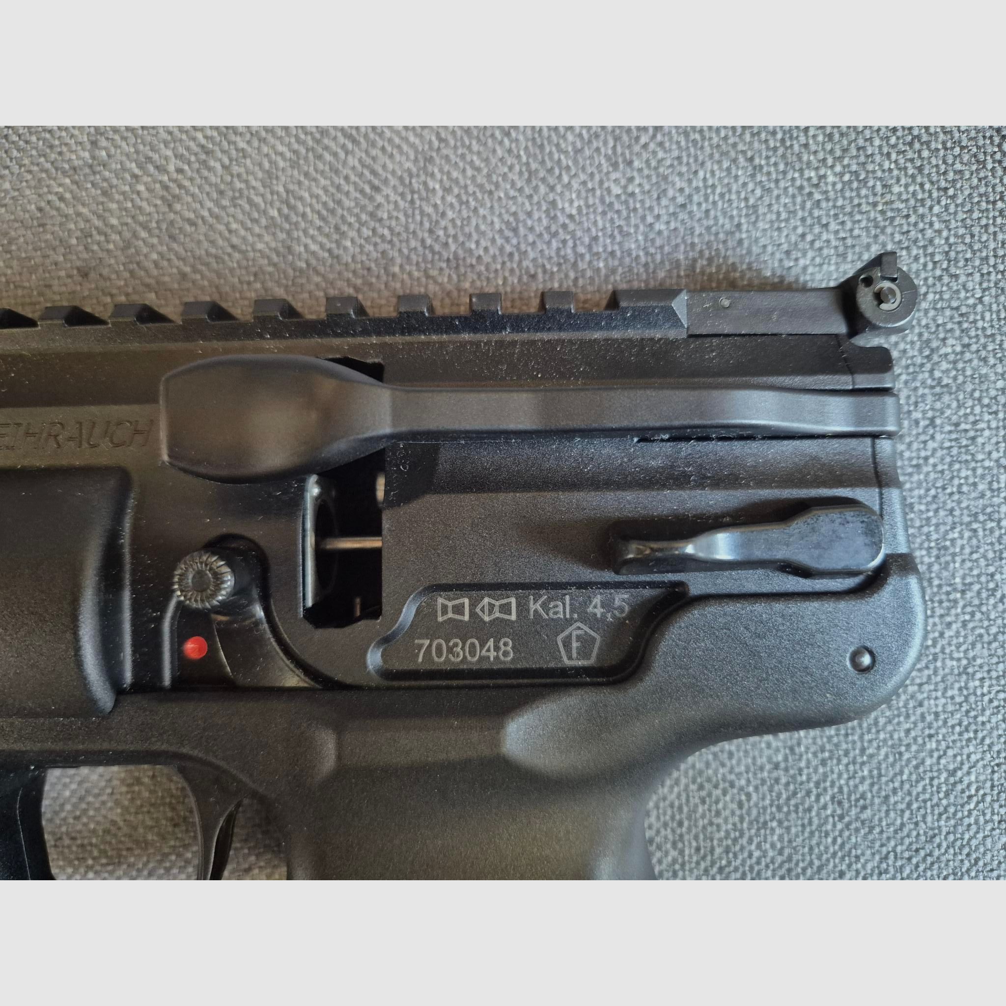 Weihrauch HW 44 mit Schalldämpfer