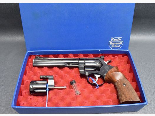 Korth Revolver BJ1978 Kaliber 22Magnum mit WE-Trommel 22lfB, 6", sehr gut