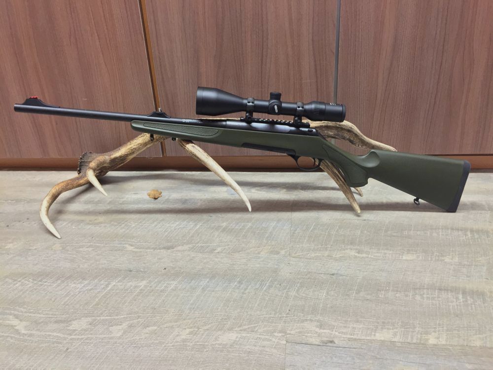 Haenel Varmint Jaeger 10, z Meopta MeoStar R1r 3-12x56 RD