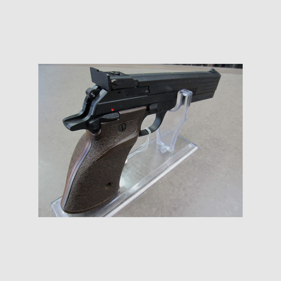 BERETTA 89 STANDARD 22LR używany, zdjęcie 4 z 8