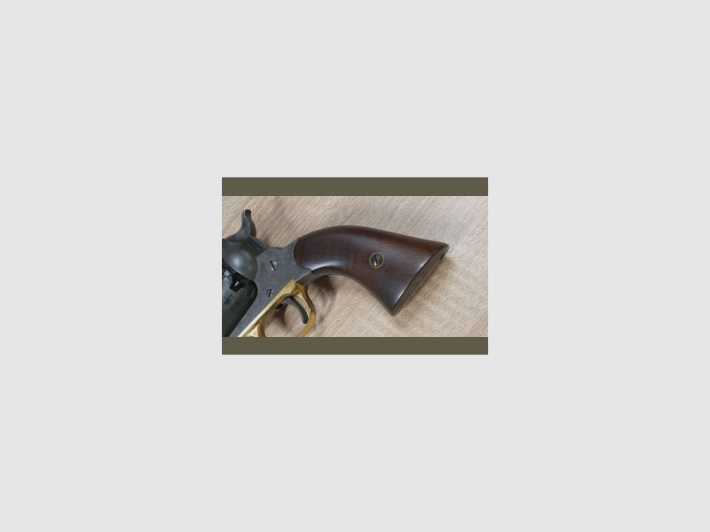 Remington 1858 Kal. .44 BP Uberti – Set, Bild 4 von 14