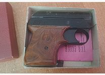 EM-GE Mod. 63 Cal. 6 mm Flobert/ PTB 6 met reserve magazine in OVP!