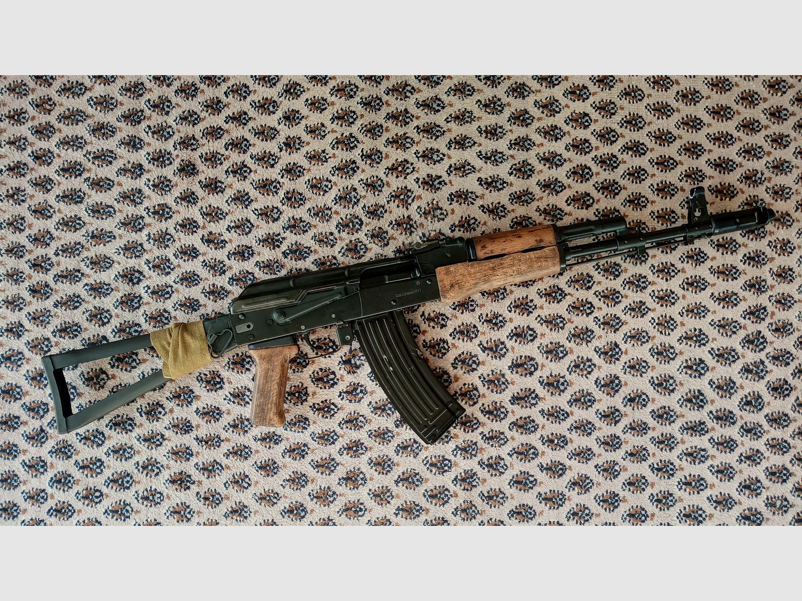 S.T.A.L.K.E.R Veteranen AKS-74 Holz Garnitur / Handschutz und Griff // auch geeignet für AKM und Yunker