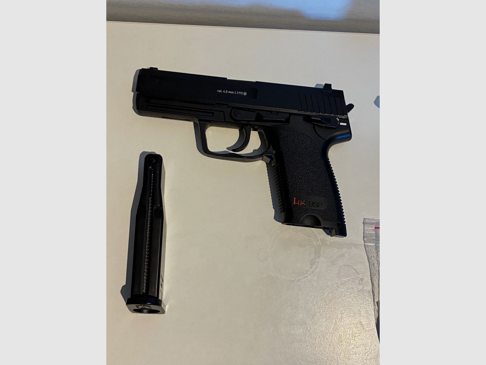 H&K USP CO2 4.5mm steel BB