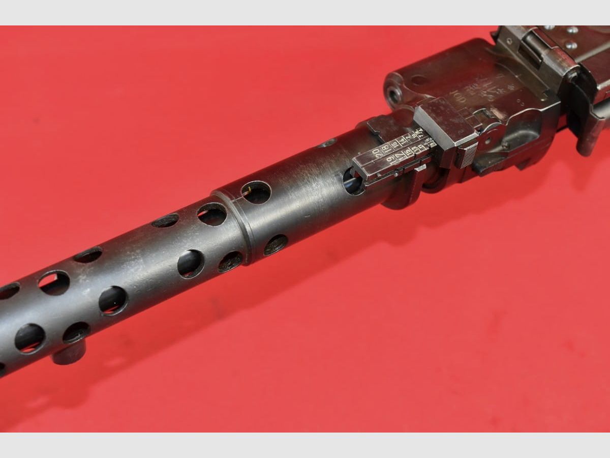 #4962 Carabine-mitrailleuse MG34, cal. 8x57IS, image 3 sur 41