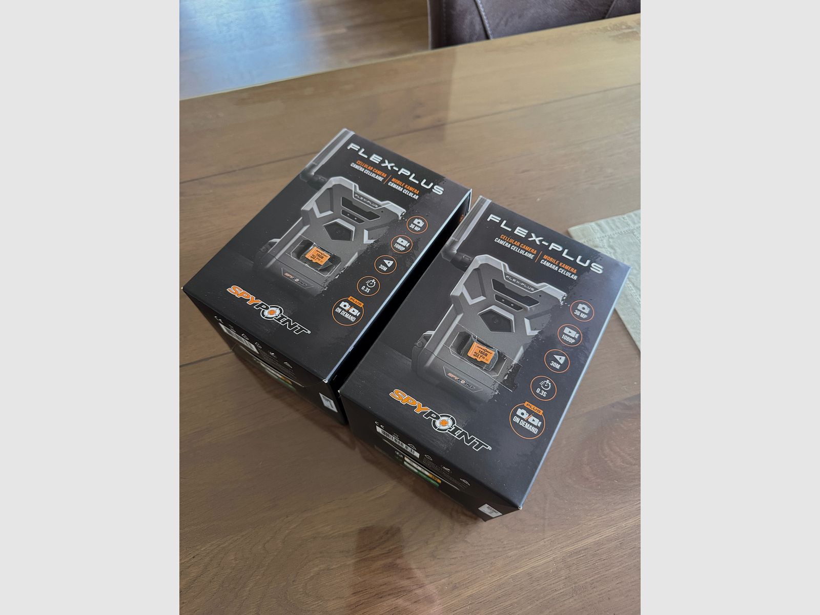 2x Fototrappola NUOVA Spypoint Flex Plus con scheda da 16GB