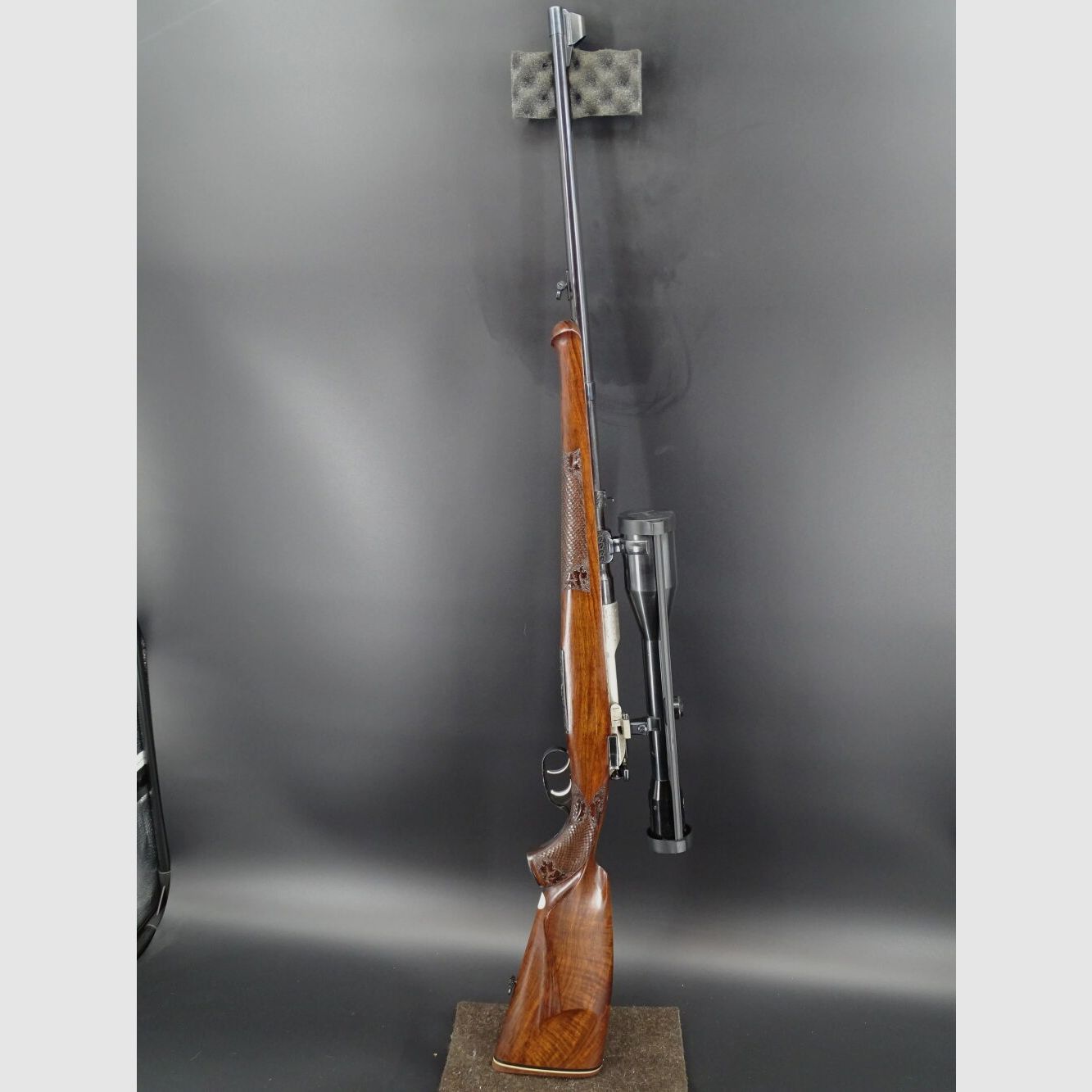 Steyr Schoenauer Mod GK FULL ENGRAVING caliber 7x64 Kahles steel Diasta 8x52 GK collection liquidation