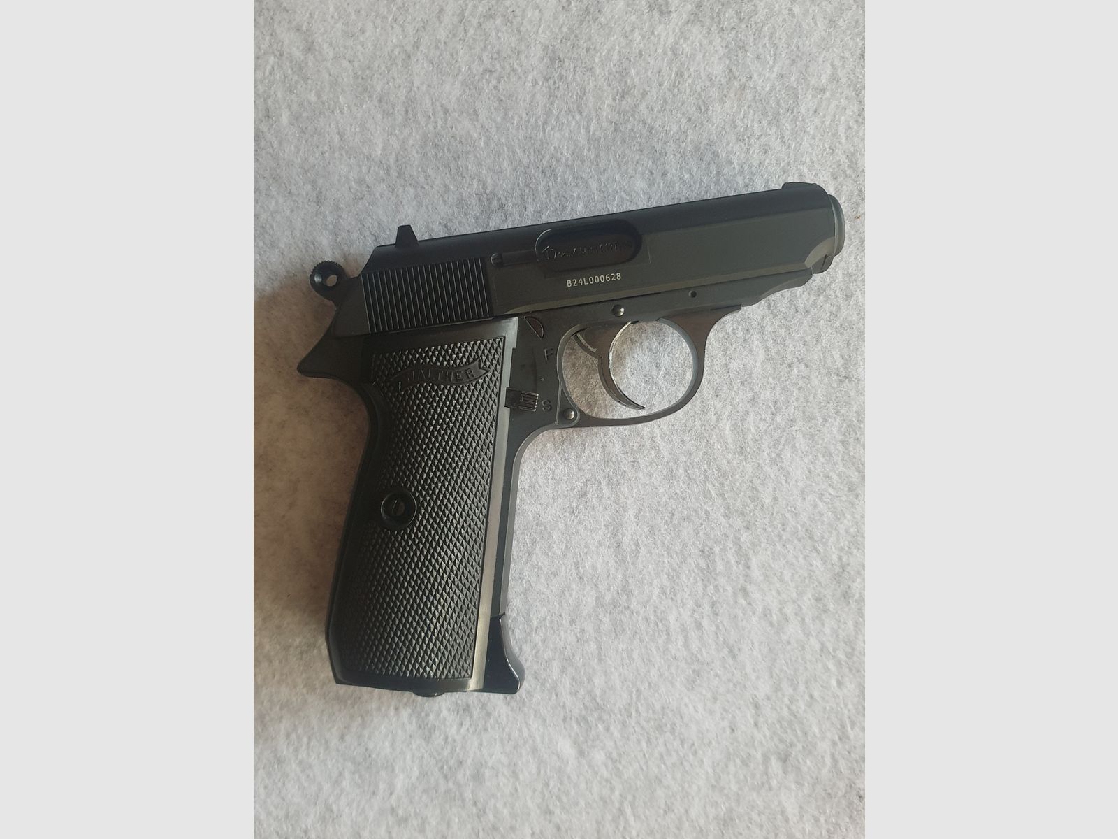 Walther PPK/S CO2-pistool met blowback 4,5 mm BB