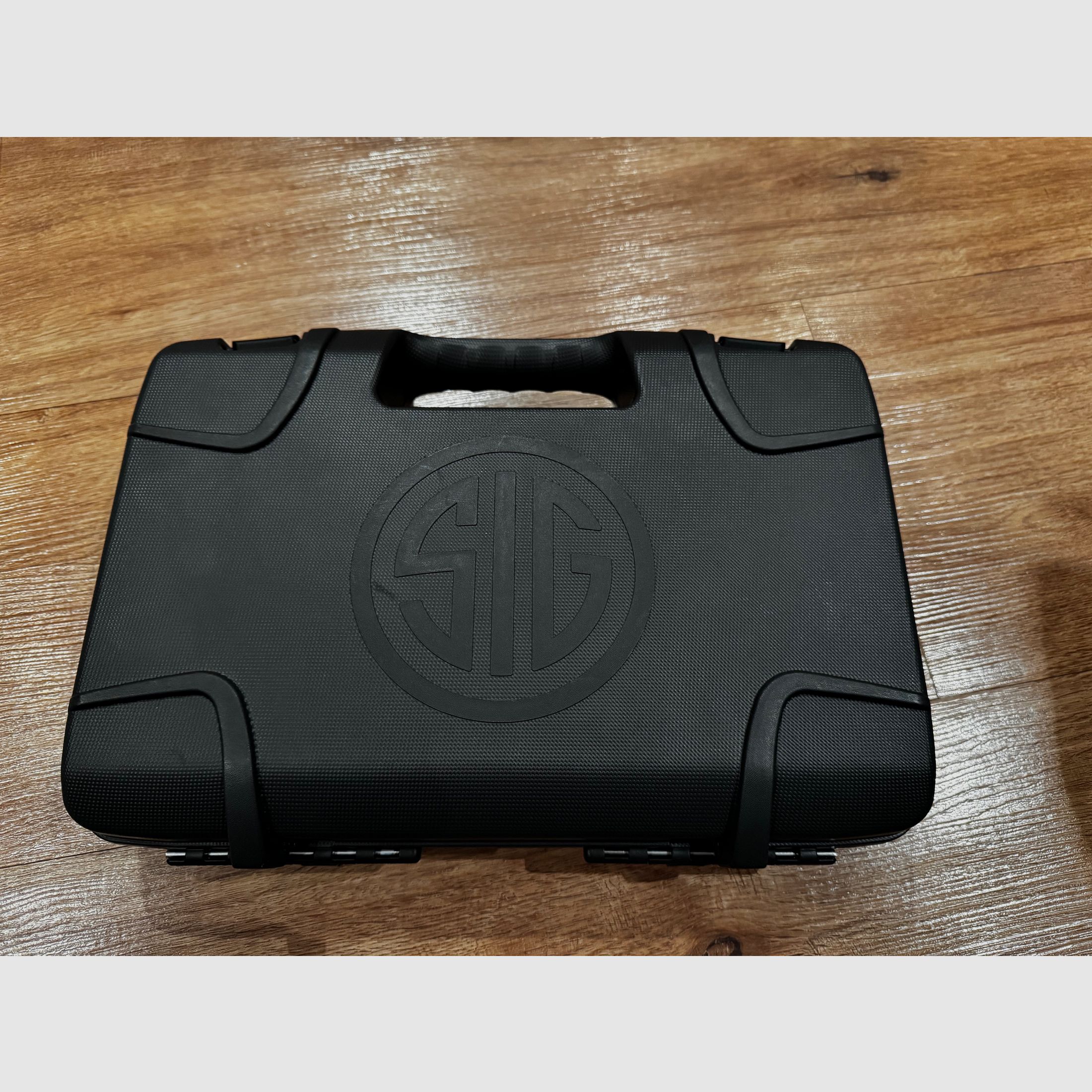 SIG Sauer P320 Spectre Gold Comp.