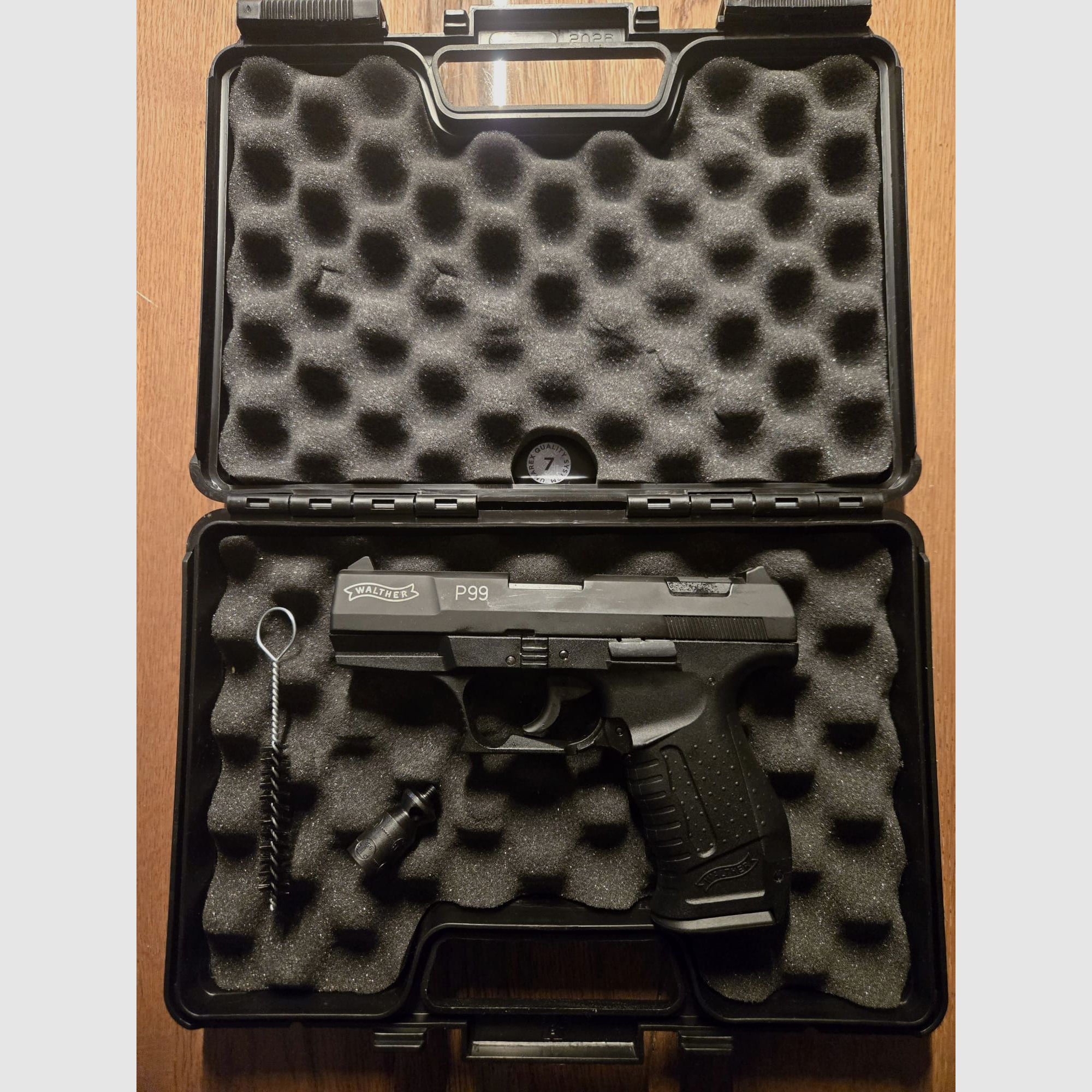 Walther P99 blank firing pistol 9mm P.A.K. black NEW!