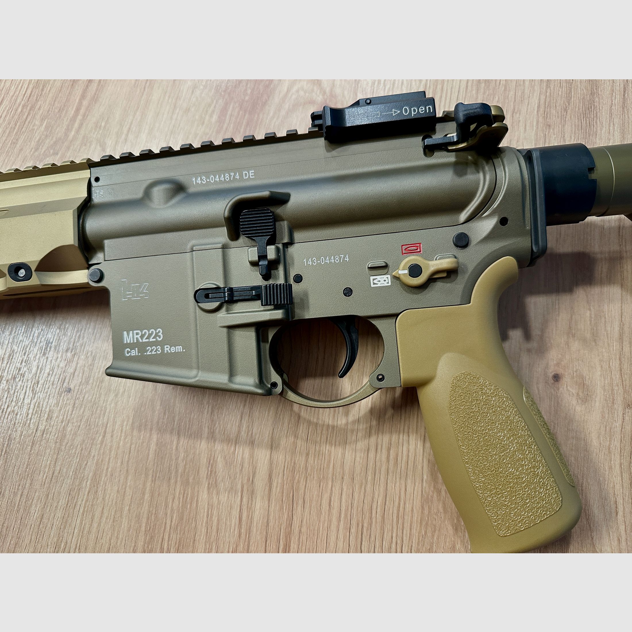 Heckler & Koch MR223 A3 16,5“ in RAL 8000