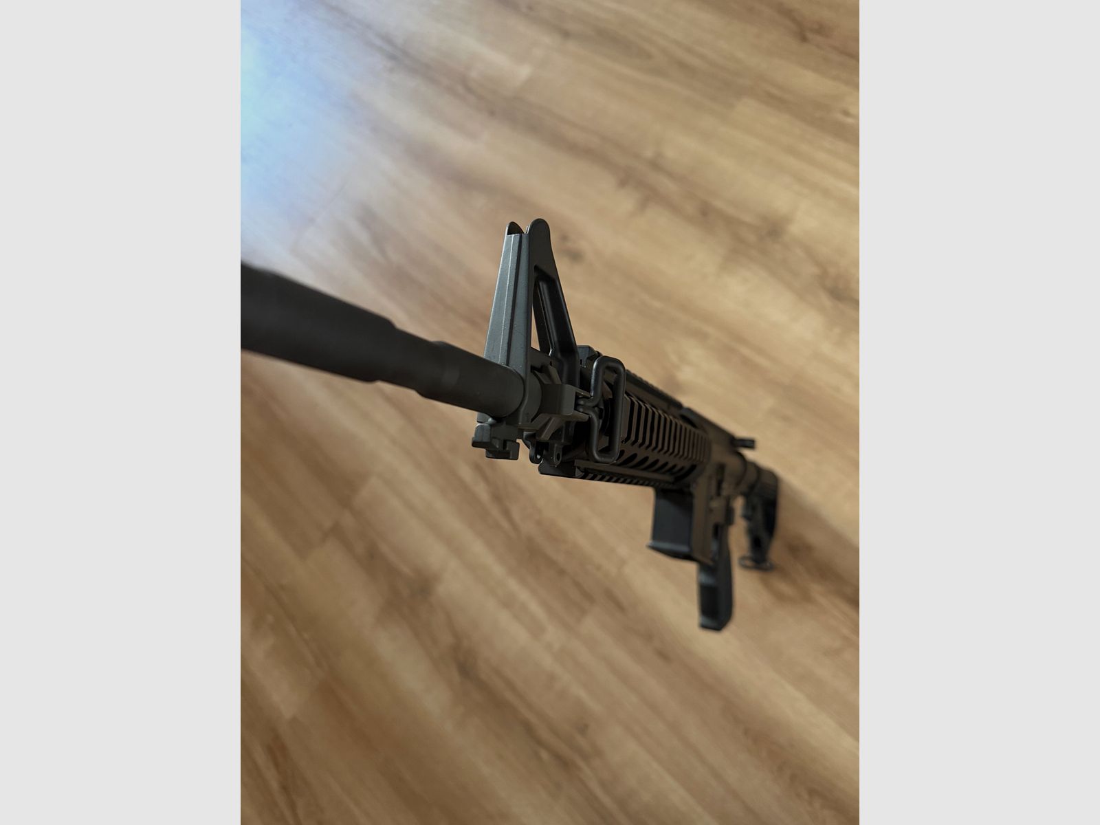 Ares M4 S-AEG, Bild 7 von 8
