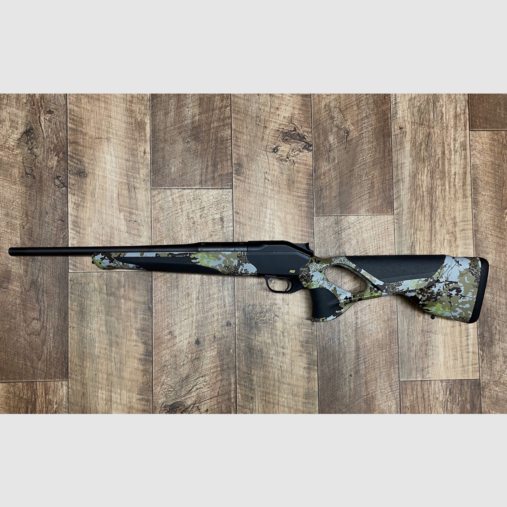 Blaser R8 Ultimate HunTec Camo 308win/30-06/8x57 LL 52cm M15x1 www.waffenhandel-Kraus.de Barrel near Nuremberg