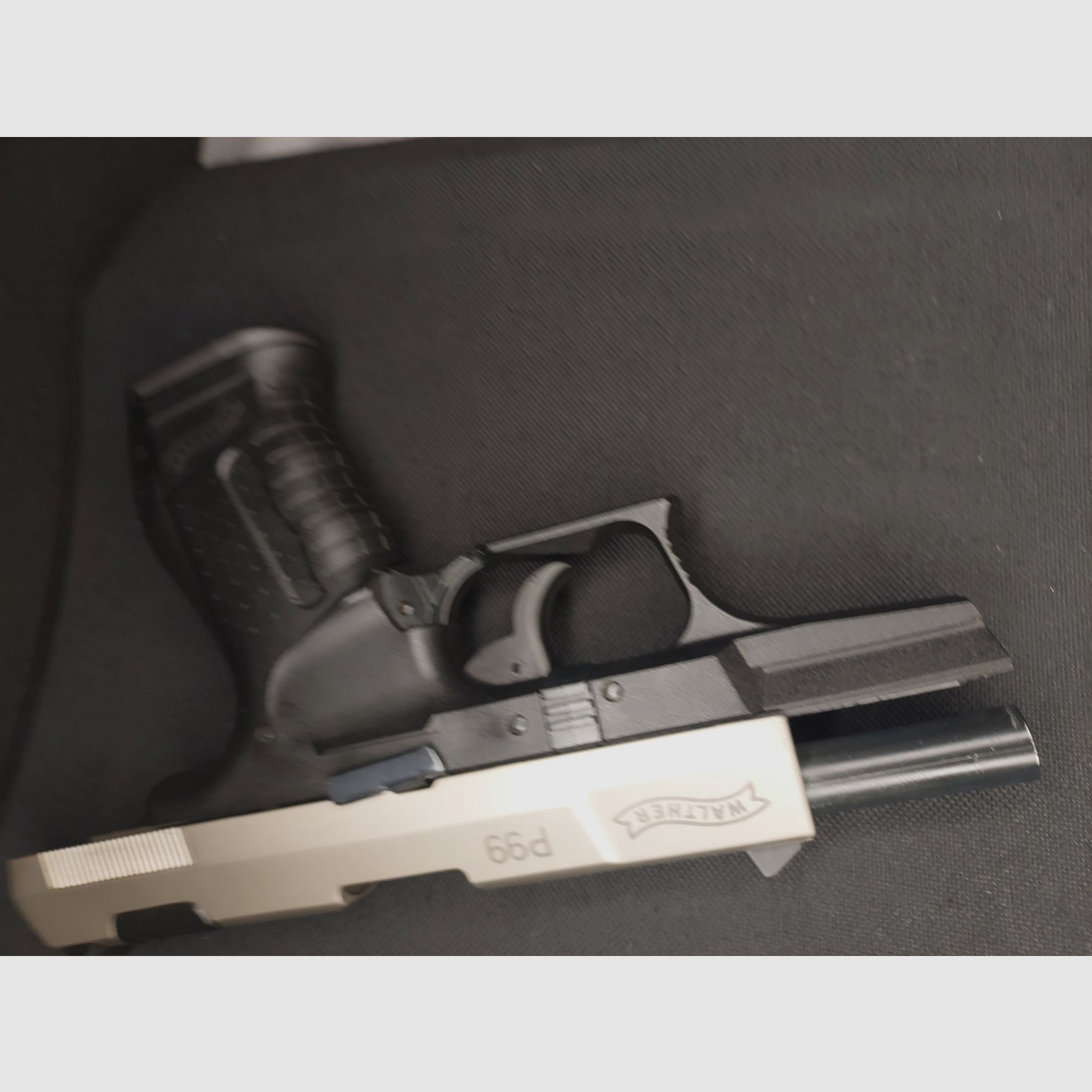 Walther P99 blank firing pistol 9mm P.A.K. bicolor (762) with Fidragon holster