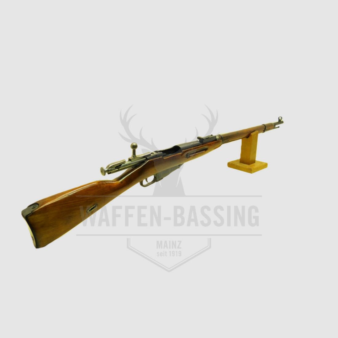 Mosin Nagant rifle de repetición ruso de 1952