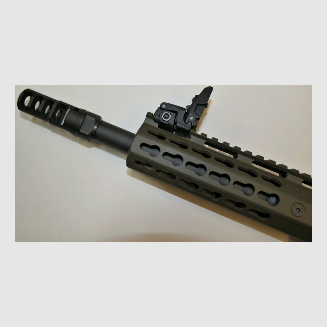 GWMH Selbstladebüchse GWMH SPC-HUNTER A4 10" (SWISS PISTOL CARBINE) OD-GREEN Kal.9x19 AR15 Glock Magazin