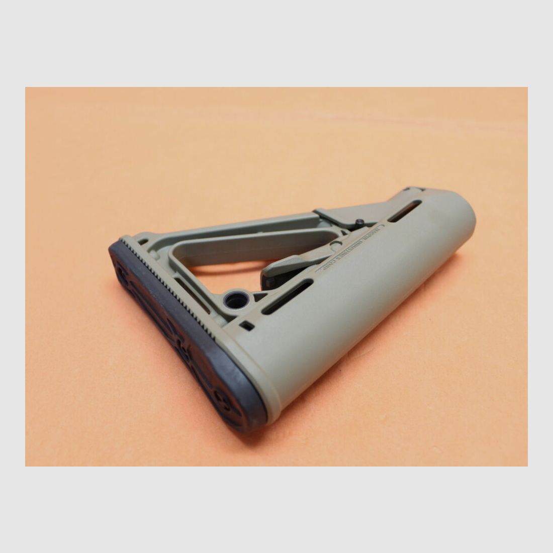 Magpul AR-15: Buttstock Magpul CTR (MAG310-FDE) MILSPEC Carbine Stock Polymer Flat Dark Earth/ Collapsible Stock
