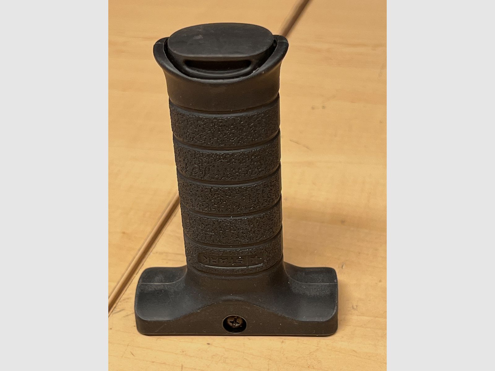 Vertical front grip for Airsoft long, in black