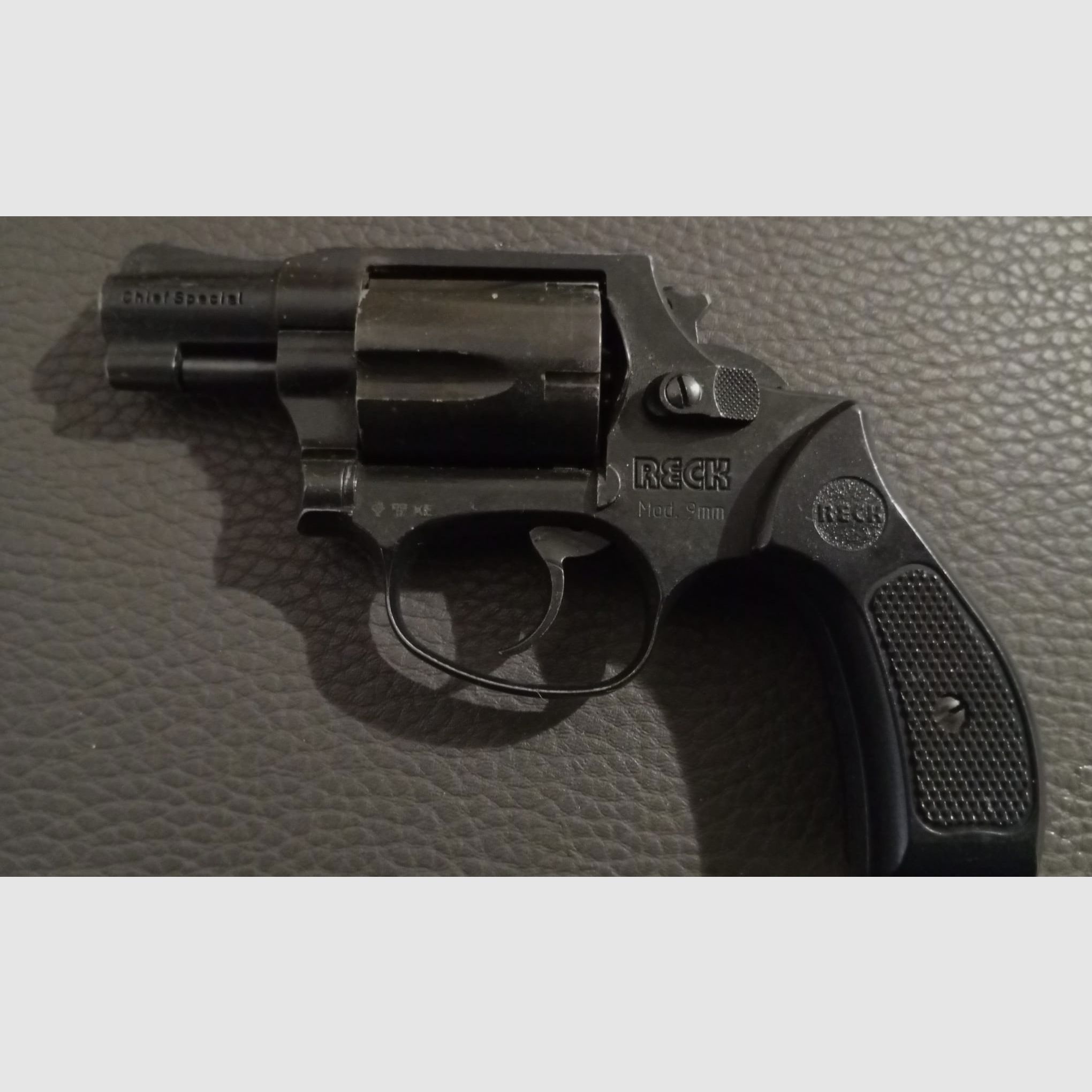 Reck Smith Wesson 9mm Chief Special Schreckschussrevolver