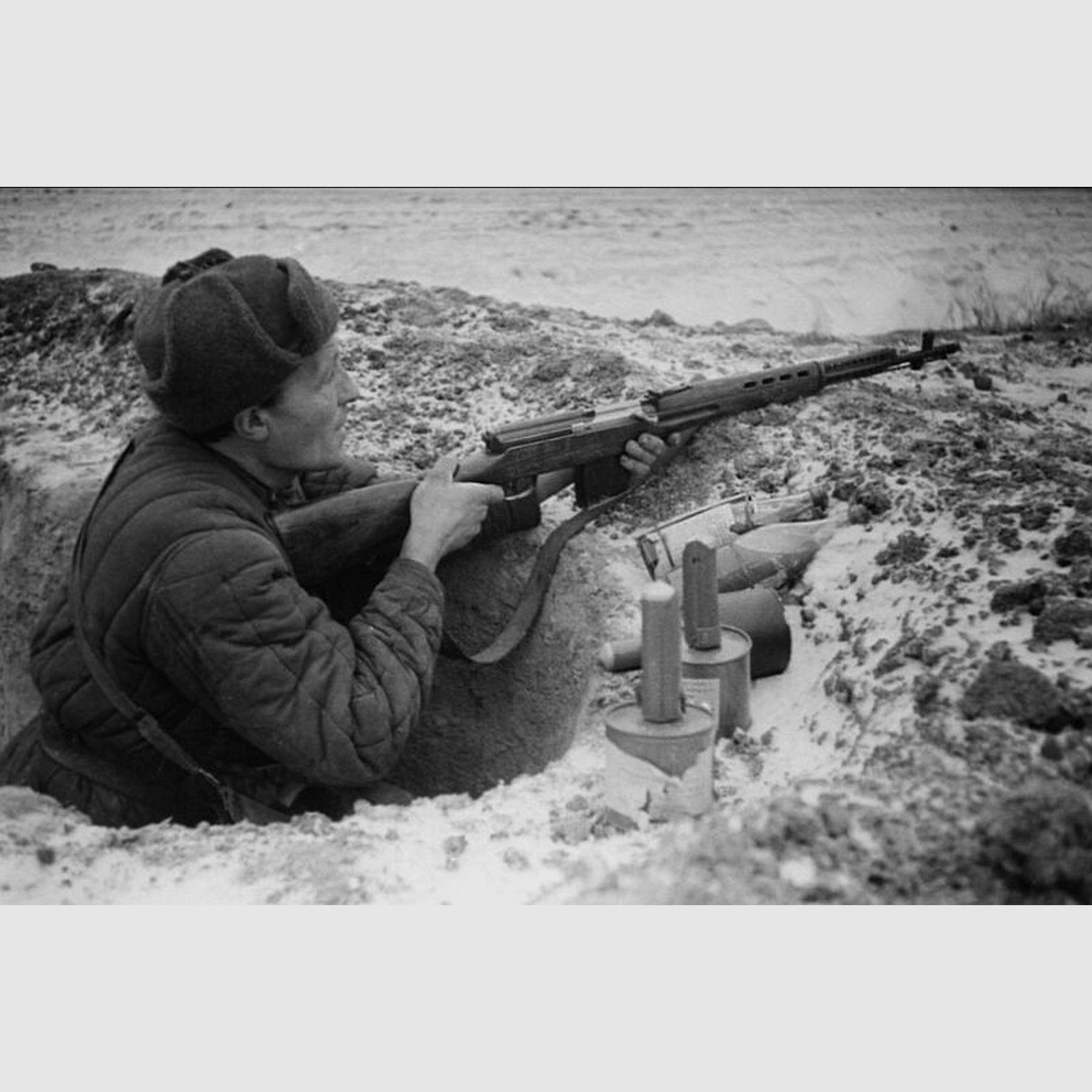 Emblematisches sowjetisches Selbstladegewehr SVT-40 – Tula Arsenal 1944 – Mono-Nummer (ohne elektrische Markierung) – Originalkaliber 7,62x54r – TBE+, Bild 31 von 32