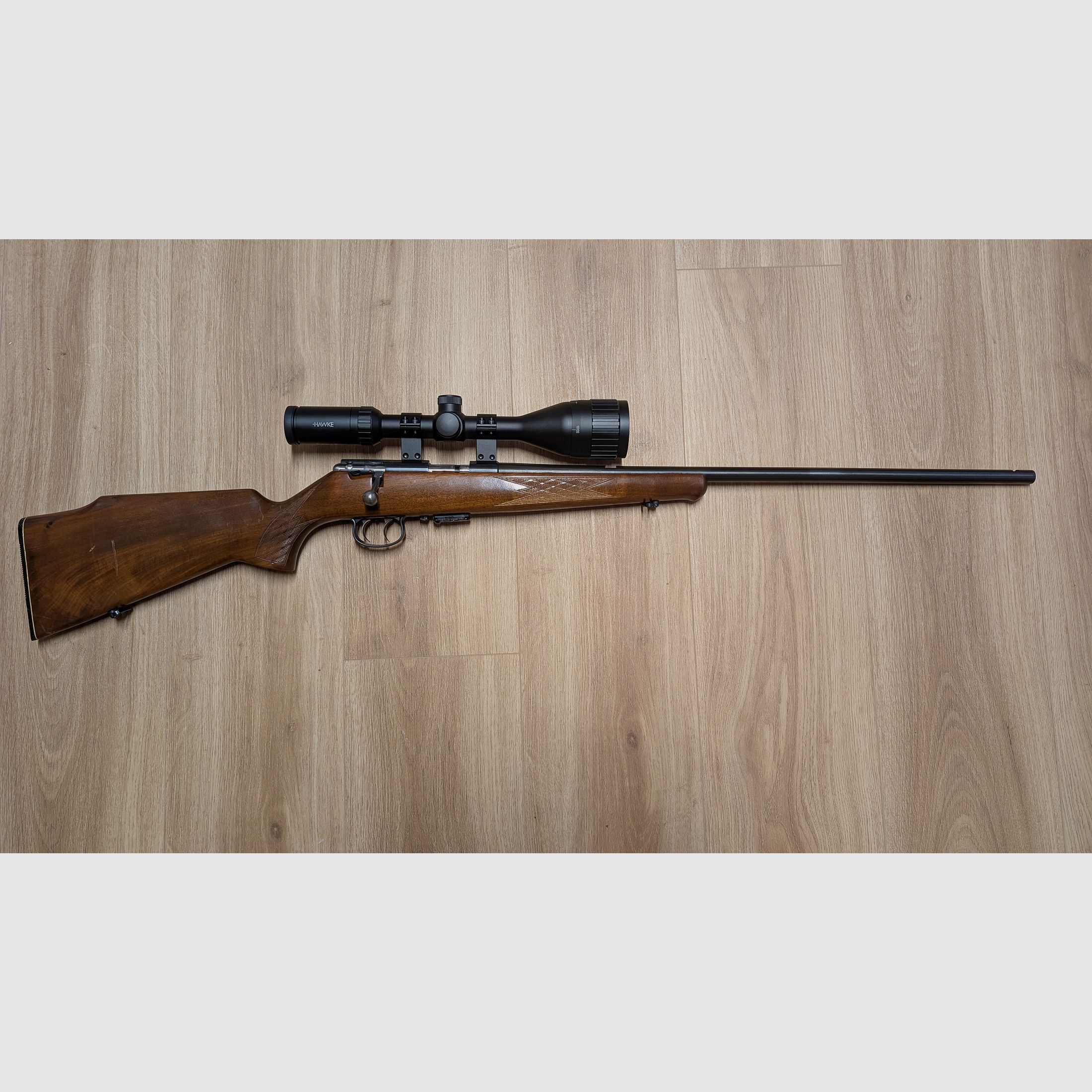 Anschütz 1515-1516 Repetierbüchse, 22. WMR, Hawke Vantage 3-9x50 AO