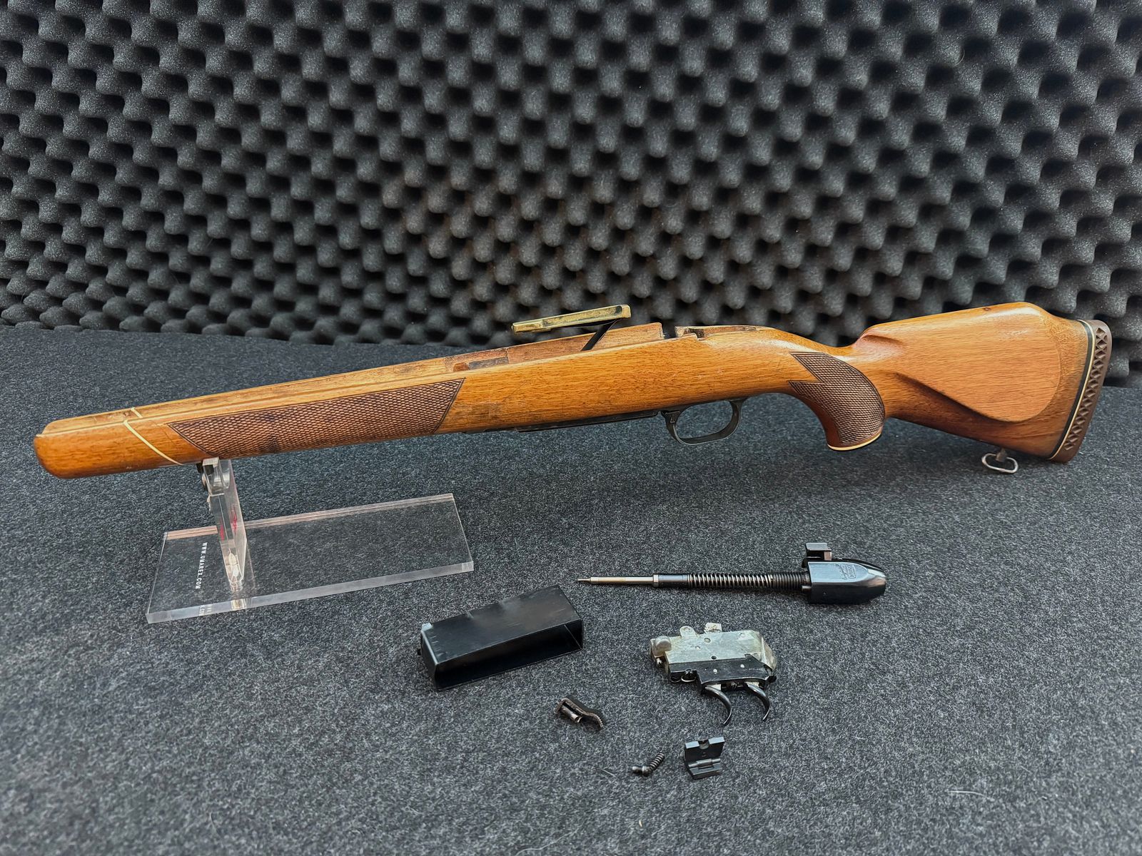 Stock for Mauser 2000 / Heym SR 10 with lock, firing pin, magazine box, rear sight, and trigger